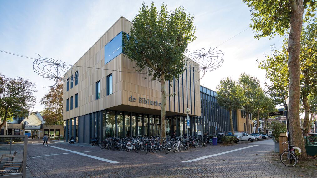 ConceptWall 50 Façades and ConceptSystem 77 Windows - Deventer Library located in Deventer, The Netherlands