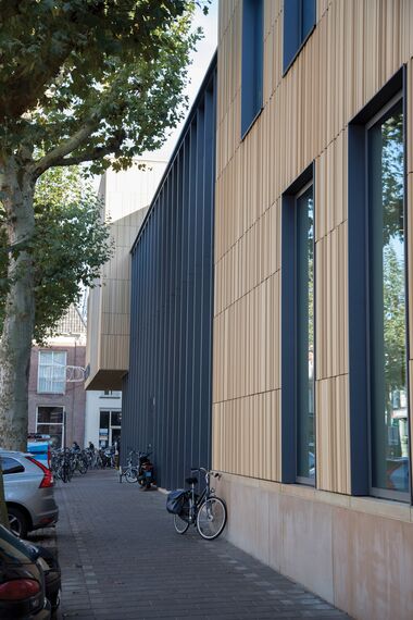 ConceptWall 50 Façades and ConceptSystem 77 Windows - Deventer Library located in Deventer, The Netherlands