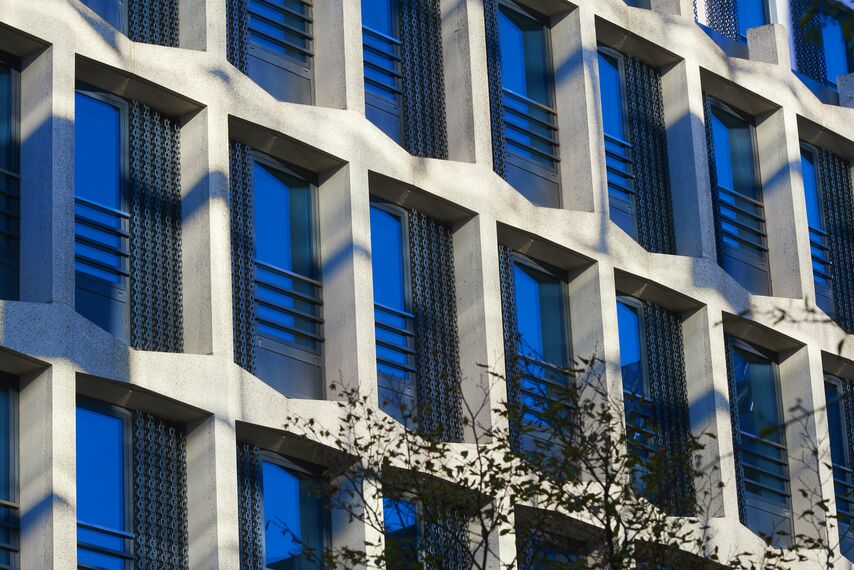 CS 86-HI (c) Cancelled Systems - Hotel/Holiday complex Hotel Courtyard Marriott Brussels located in Brussels, Belgium