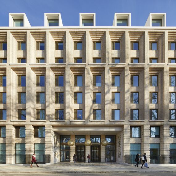 CS 38-SL Cancelled Systems - Apartmentcomplex Cartwright Gardens located in London, United Kingdom