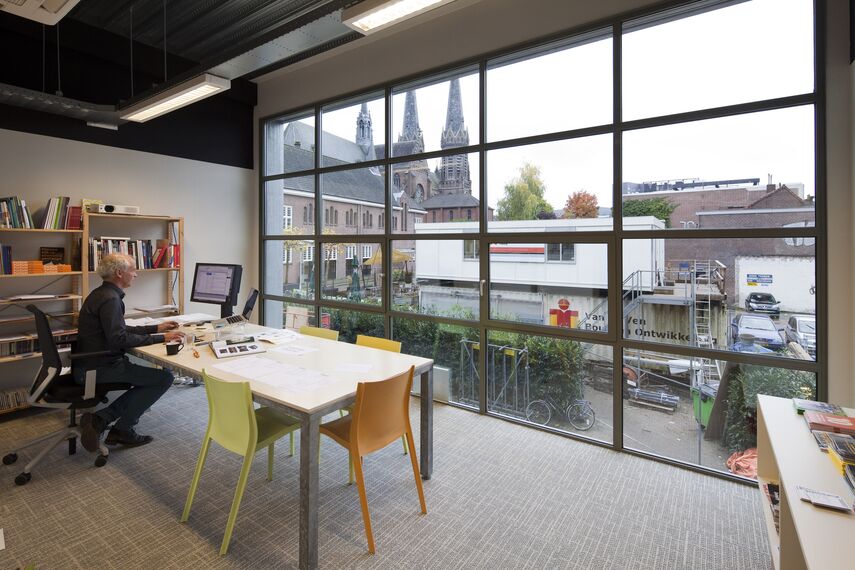 ConceptSystem 68 Windows and CS 38-SL Cancelled Systems - Business center De Plint located in Tilburg, The Netherlands