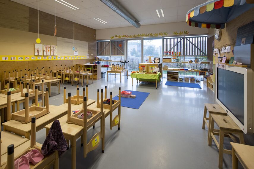 CS 38-SL Cancelled Systems and SlimLine 38 Windows - Boarding school Children's Campus Zuidas located in Amsterdam, The Netherlands