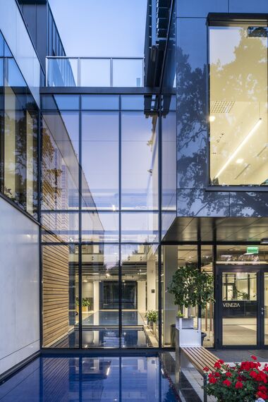 BriseSoleil 100 Solar Shading, CW 50-SC Façades and ConceptWall 50 Façades - Venezia in Warsaw located in Warsaw, Poland
