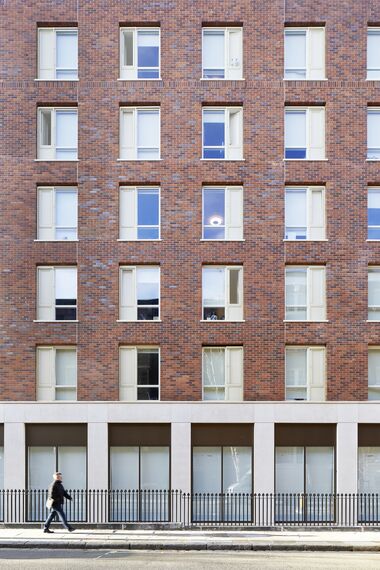 CS 38-SL Cancelled Systems - Apartmentcomplex Cartwright Gardens located in London, United Kingdom