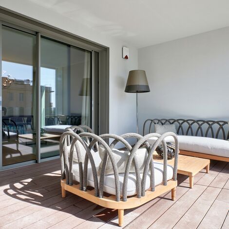 BriseSoleil 40 Solar Shading, CS 77 Hidden Vent Windows and SlimPatio 68 Sliding & Folding - Palazzo Arbà located in Genoa, Italy