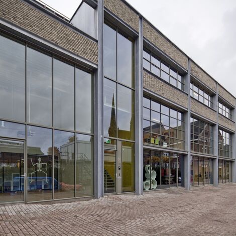 ConceptSystem 68 Windows and CS 38-SL Cancelled Systems - Business center De Plint located in Tilburg, The Netherlands