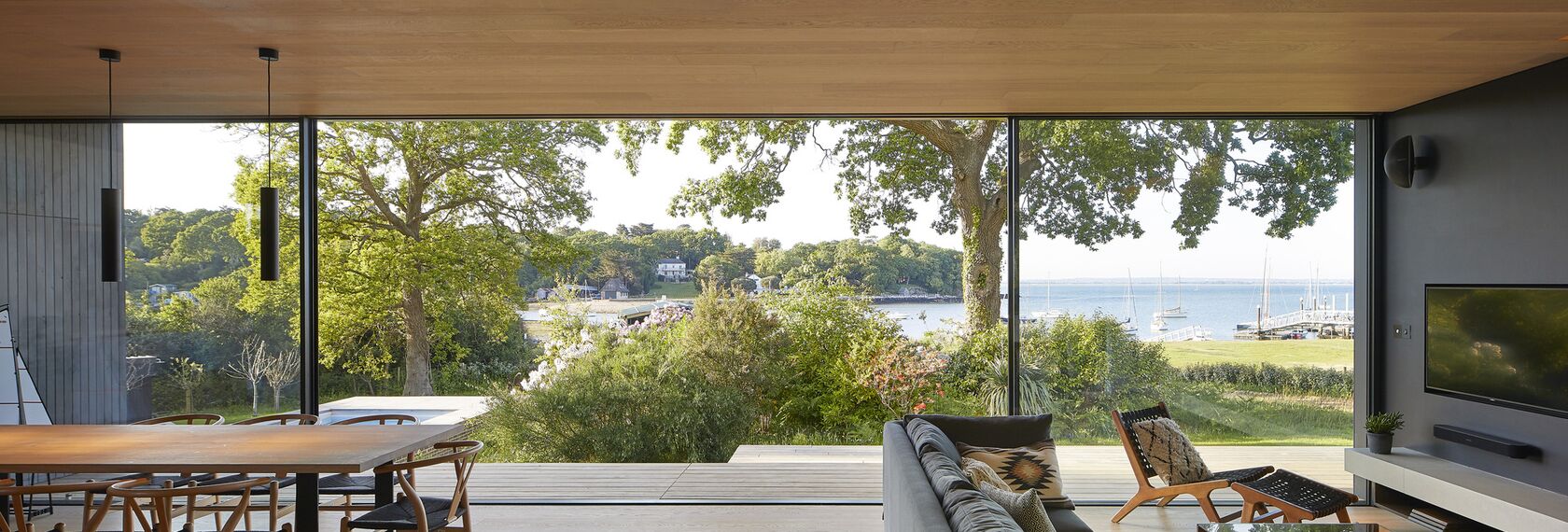HiFinity Sliding & Folding - Island Rest located in Isle of Wight, United Kingdom
