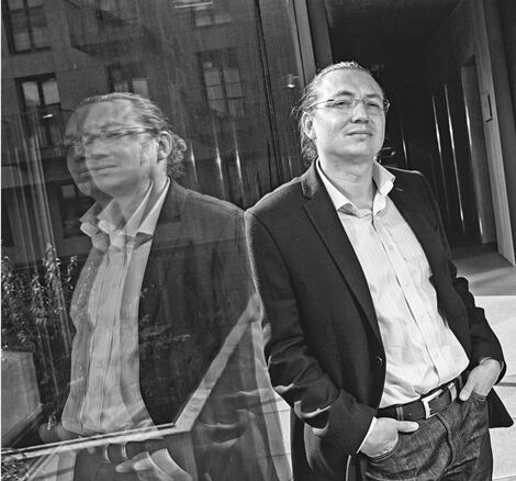 CW 86 Standard Façades and CW 86-EF Façades - Crystal located in Prague, Czech Republic